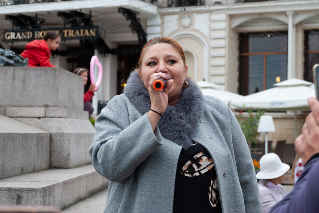 Diana Ivanovici Șoșoacă, gest scandalos de 1 Decembrie. / Foto: Profimedia
