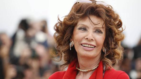 SOPHIA LOREN, pentru prima dată în România! Vezi ce oraş o va găzdui pe celebra actriţă italiană