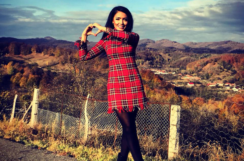 Surpriză de proporții! Andreea Mantea se mută în Turcia, cu fiul și cu bona
