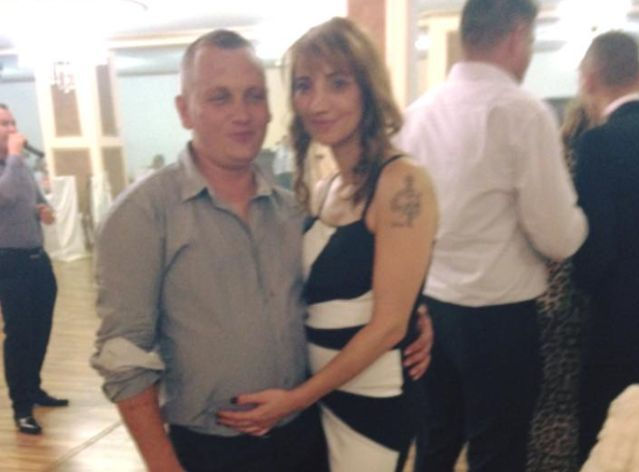 Nadia şi soţul ei la o petrecere