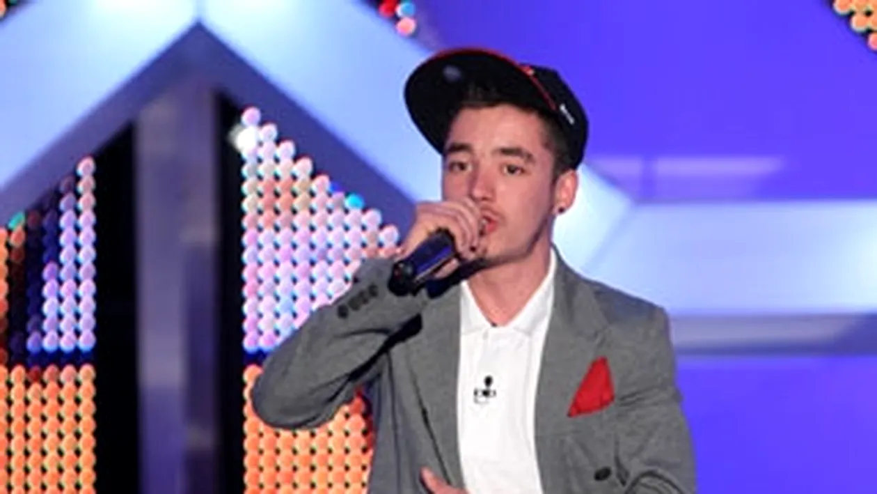 Adrian Tutu: Am ramas repetent in clasa a X-a! Am renuntat la scoala ca sa muncesc si sa castig o paine