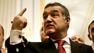 Gigi Becali a facut un gest MINUNAT in Saptamana Mare! Cand a auzit cum traiesc a pus mana pe telefon si si-a sunat apropiatii