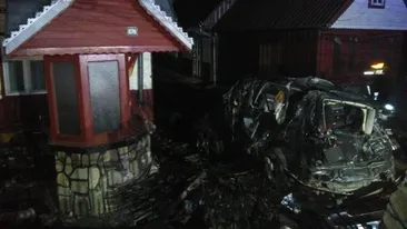 Un mort și un rănit, în Suceava, după ce mașina în care se aflau doi tineri a intrat într-un gard