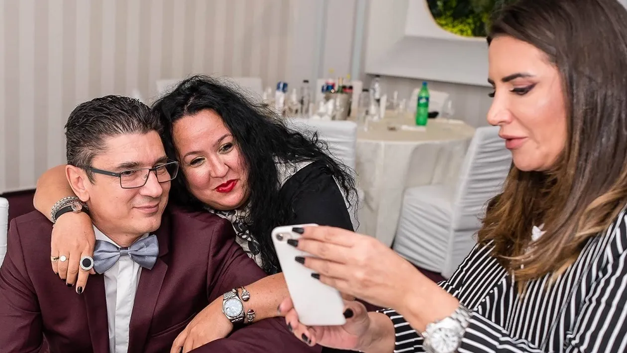 FOTO / Mara Bănică şi-a prezentat părinţii în direct, la TV! Era rebelă, iar tatăl ei a pedepsit-o: A sărit pe geam, după ce...