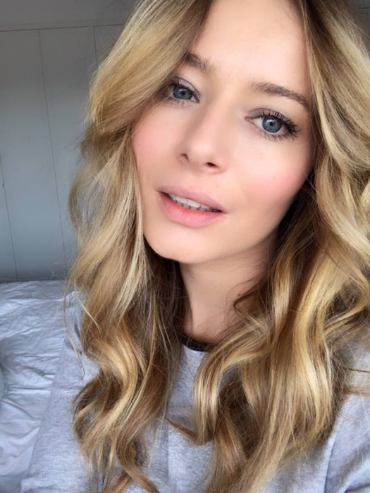 Laura Cosoi își dorește să nască natural: „Când trăiești asta, ți se pare ceva intim, personal”