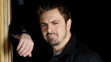 VIDEO Pavel Bartos a implinit 37 de ani! Afla ce cadouri a primit de la Horia Brenciu!