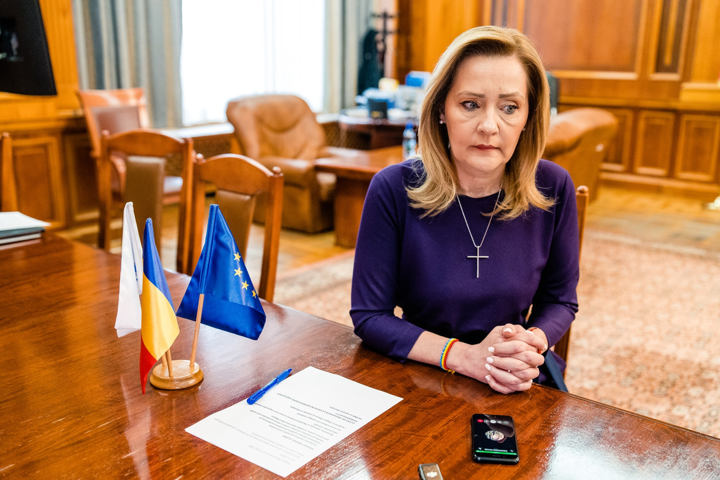 Elena Lasconi, derapaj nervos la adresa colegilor de partid, după ce i s-a cerut să facă un pas în spate: „Nu plec nicăieri”