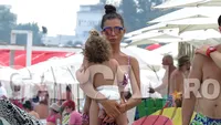 EBA are o colecţie impresionantă de costume de baie! Imagini incendiare cu fiica lui TRAIAN BĂSESCU la mare