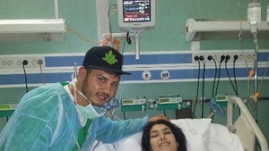 Cosmar pentru Ioana Tufaru! Dupa ce si-a pus silicoane a facut infectie si are rana deschisa. E posibil sa se opereze din nou!