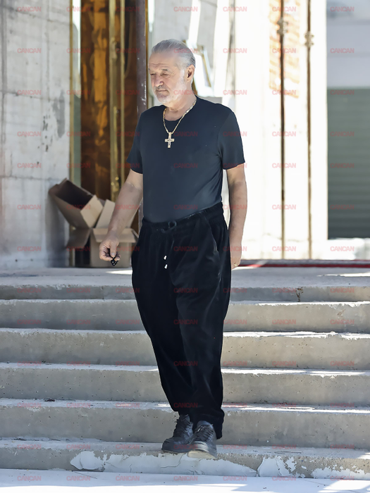 Becali investește milioane în ctitoria sa din Pipera