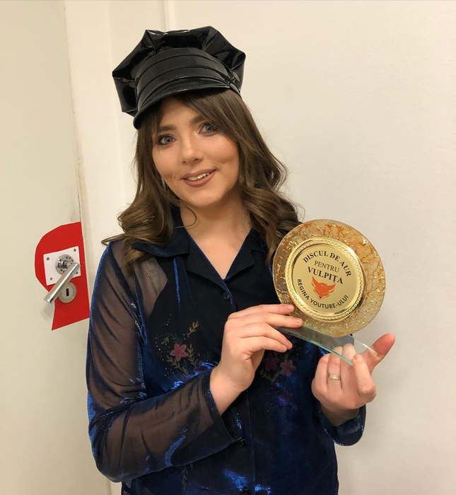 Vulpița de la Acces Direct, prinsă cu minciuna! A ieșit fără declarație: “Luai amendă 2.000 de lei”. Mirela Vaida a taxat-o dur