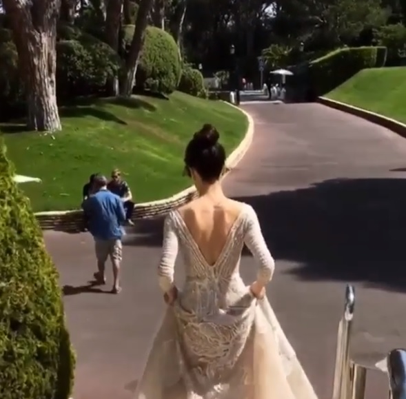 Catrinel Menghia s-a măritat? Imaginile cu ea în rochie de mireasă