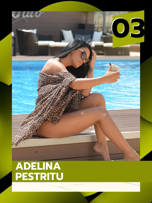 TOP 50 de vedete care au înfierbântat rețelele! Mădălina Ghenea, Bianca Drăgușanu și Antonia au transformat selfie-ul în artă