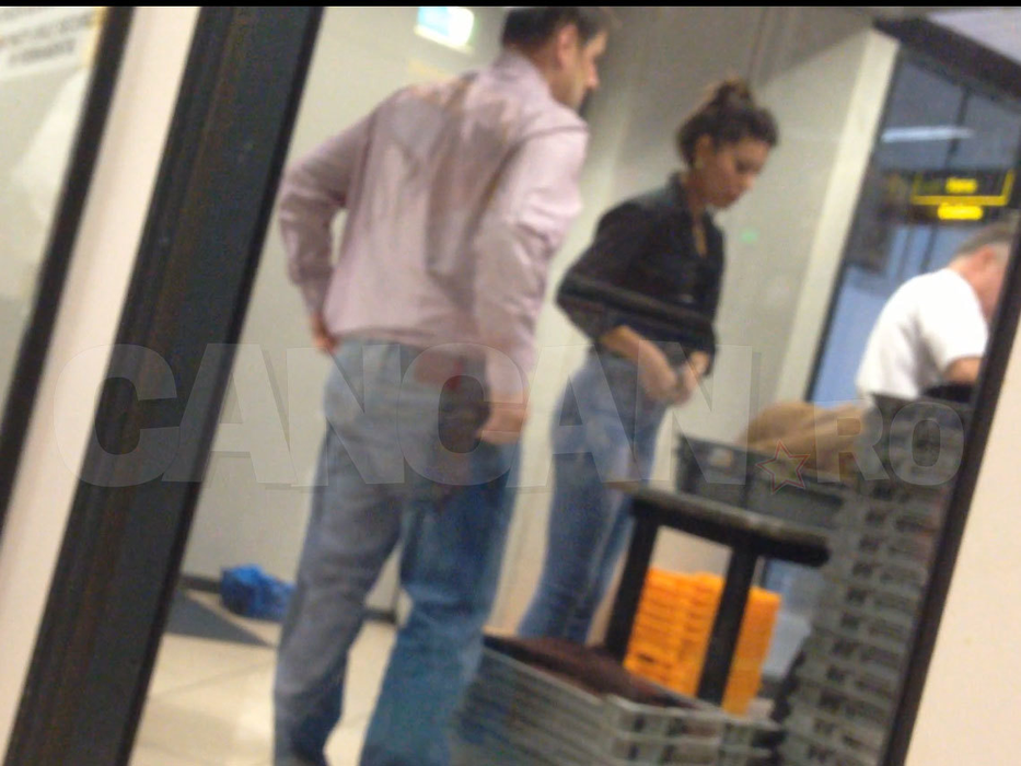 Stelu şi Laura Teodoru au fost acum câteva luni, într-o vacanţă în străinătate
