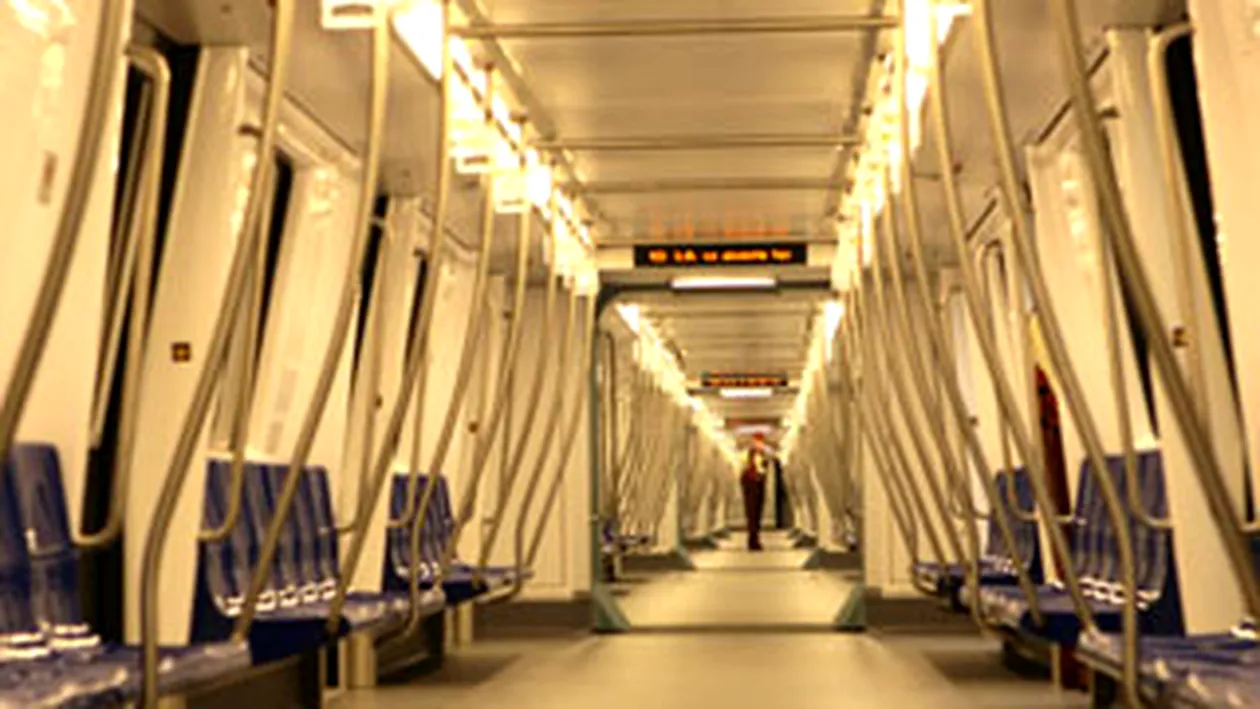 Metroul nu circula intre statiile Timpuri Noi si Nicolae Grigorescu din cauza unei defectiuni tehnice!