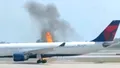 Un avion cu 300 de persoane la bord a luat foc chiar înainte de decolare