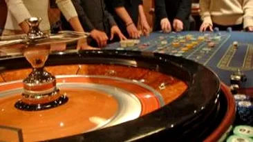 Un necunoscut a disparut cu 20.000 de euro pe care i-a luat de la casieria unui cazino bucurestean