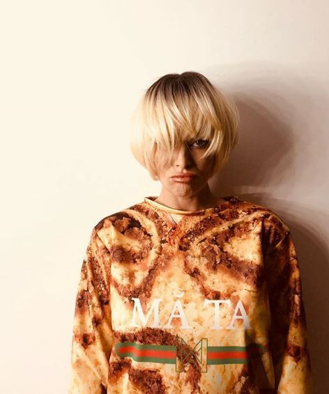 Delia, schimbare radicală de look! N-ai mai văzut-o niciodată aşa