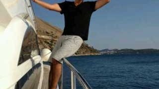 Daniel Buzdugan a fost la un pas de moarte! S-a trezit in mijlocul unui incendiu urias pe o insula din Grecia