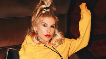 Corina Bud, făcută praf de internauți, după ce s-a pozat aproape goală: „Ce s-a întâmplat cu tine?” Ce răspuns i-a dat vedeta: „Nu am bani”