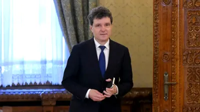 Nicușor Dan, în impas, după 4 săptămâni de criză politică. Nominalizarea lui Tomac, așteptată pentru ieri, a eșuat. Azi a reluat consultările informale – SURSE