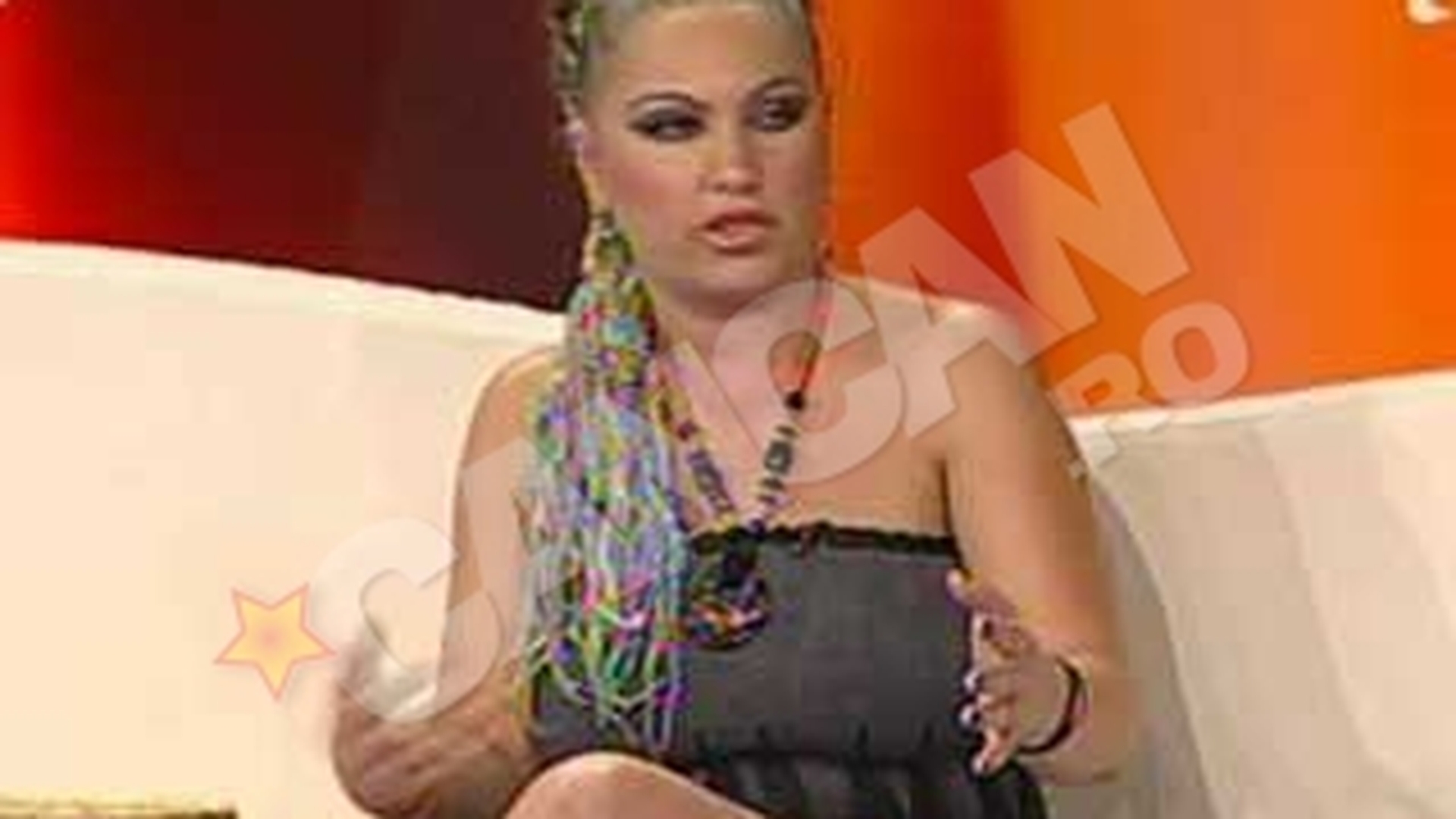VIDEO Carmen Plesea o desfiinteaza pe Cruduta! "E o tarfulita betiva! A si uitat numarul p*****r pe care le-a inghitit!"