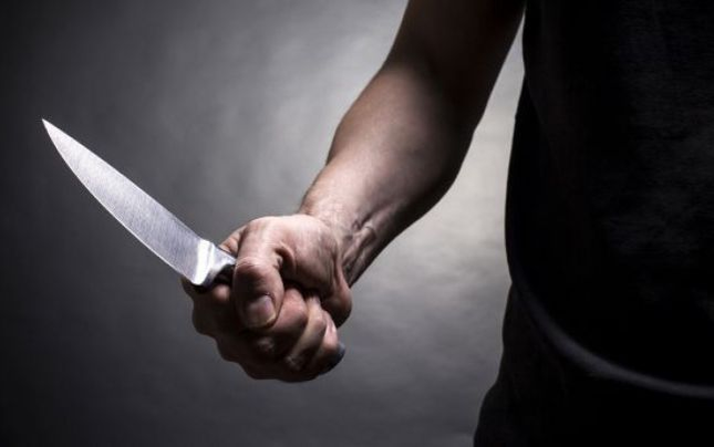 Un bătrân din Iași a fost tăiat cu cuțitul, dar nu-și mai amintește nimic