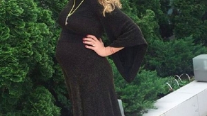 Valentina Pelinel radiază de fericire de când este gravidă. Cum a fost fotografiată blondina
