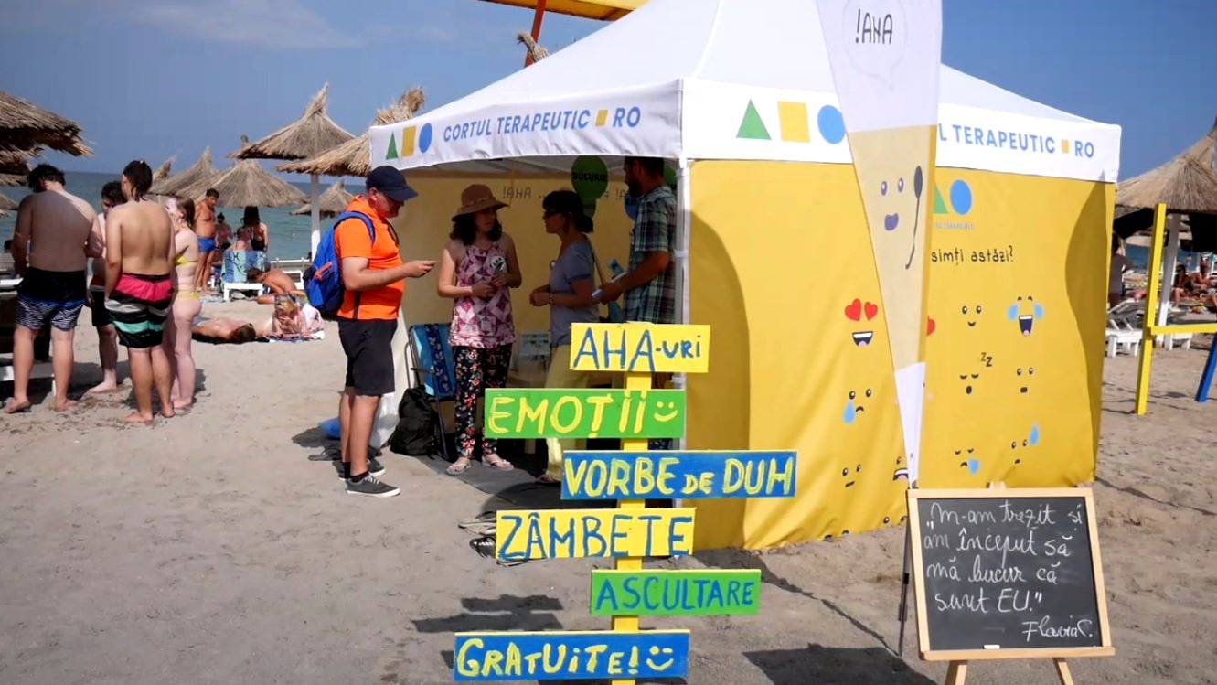 Experiență unică dacă îți faci concediul în Vama Veche! Poți merge în cortul terapeutic de pe plajă