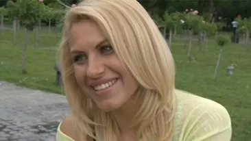 Cantareata Amna a vrut sa-si puna silicoane, dar s-a razgandit! Ce a speriat-o atat de tare?