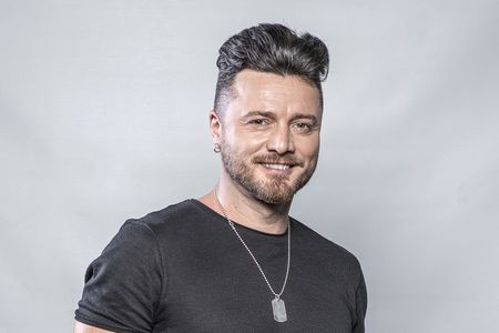 Nu-l mai recunoști pe stradă! Tavi Clonda, schimbare radicală de look: ”Am plâns ca un copil”