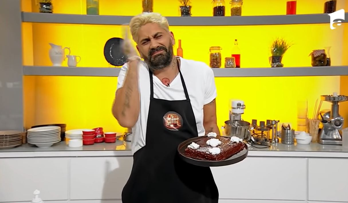 Connect-R a făcut senzație la Chefi la Cuțite cu un desert creat de la zero de el: “Se numește tortul săracului, aveam vreo 11 ani când l-am inventat”. Cum au reacționat jurații după ce au gustat | VIDEO