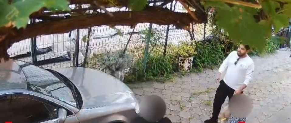 Teroarea prin care a trecut o pensionară timp de 20 de ani. Femeia a cărei mașină a fost vandalizată de interlopii din Timișoara face mărturii cutremurătoare. „O asemenea ură …”