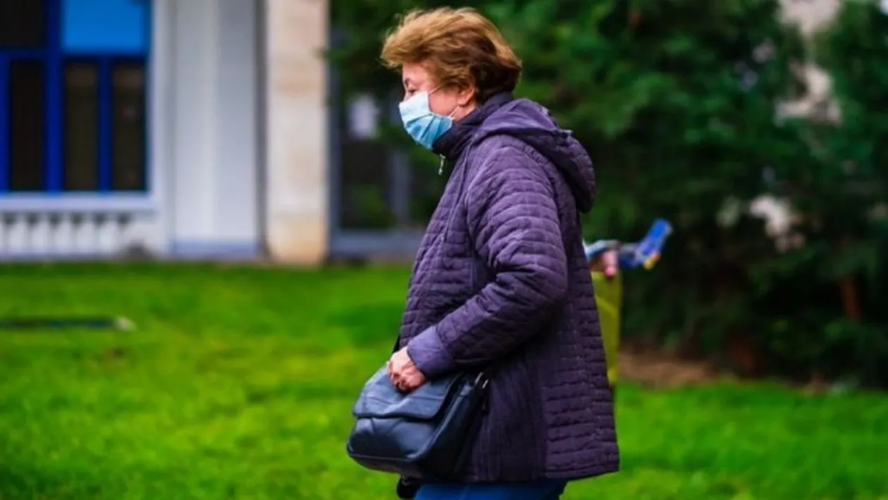 Cele doua categorii de persoane care NU trebuie să completeze declarația pe propria răspundere că ies din case