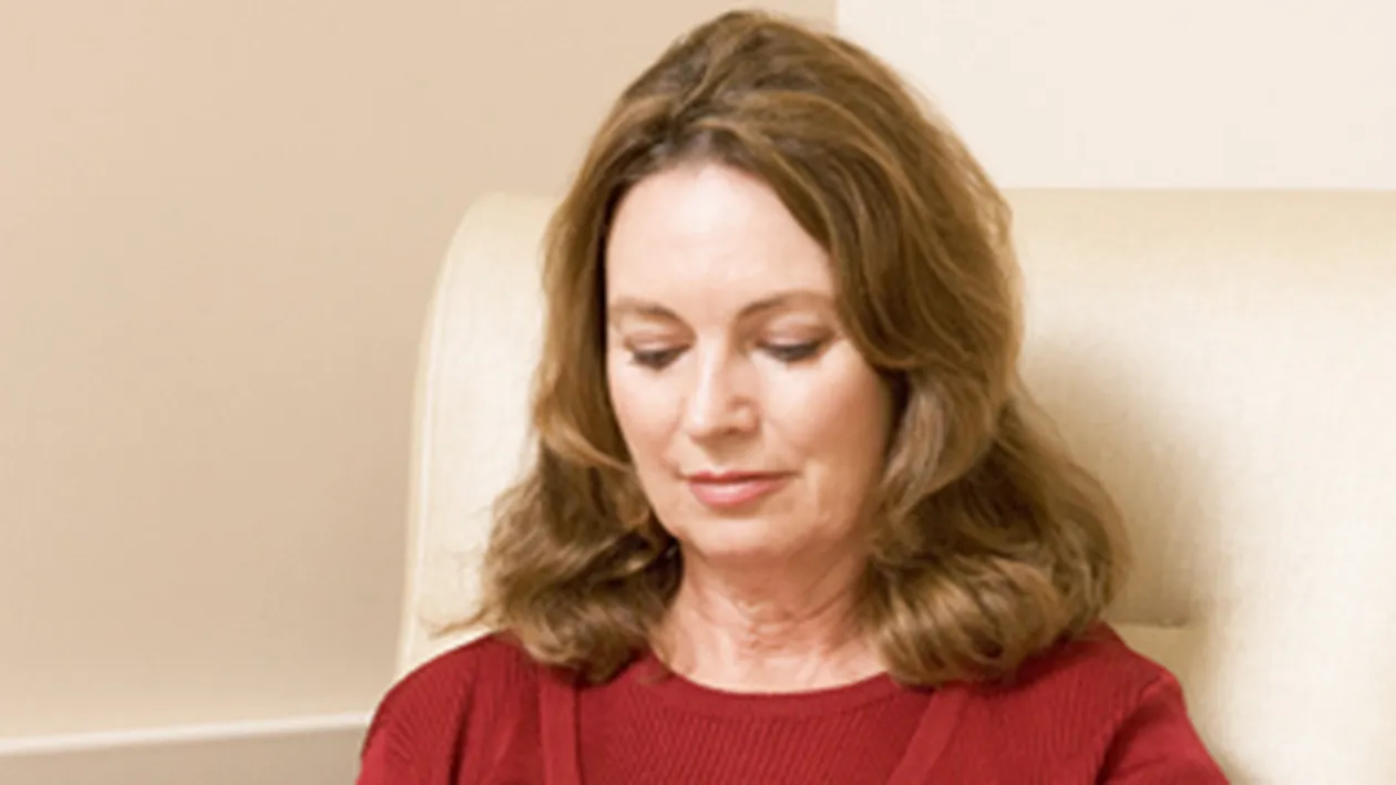 Pacalea oamenii spunand ca are cancer