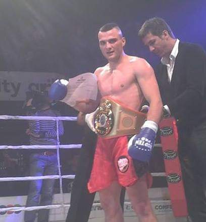 Adrian Gagiu, dublu campion mondial la kickboxing (SURSA FOTO: FACEBOOK)