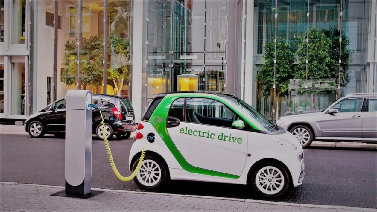 Vești pentru cei care vor să își cumpere o maşină electrică! Care va fi prețul
