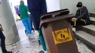 Imagini şocante la Spitalul Judeţean de Urgenţă Craiova. Deşeurile menajere şi toxice, plimbate printre bolnavi