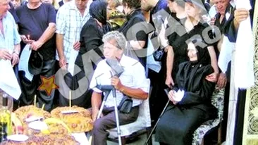 Pilotul Petru Lazar a fost inmormantat cu onoruri militare. Dus la groapa de colegul care a pacalit moartea