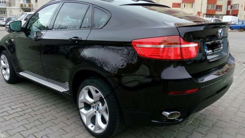 Asta-i culmea SPAGII! Un sofer prins baut la volan i-a dat spaga politistului masina, un BMW X6! Cum a reactionat agentul!
