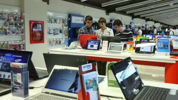 Ce magazine au cele mai mari reduceri de “Black Friday” si de unde iti poti cumpara cele mai ieftine telefoane si televizoare!