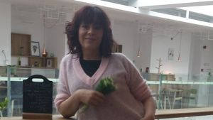 A renunţat la videochat şi s-a apucat să danseze la bară! Cum arată Mariana Moculescu în lenjerie intimă la 50 de ani