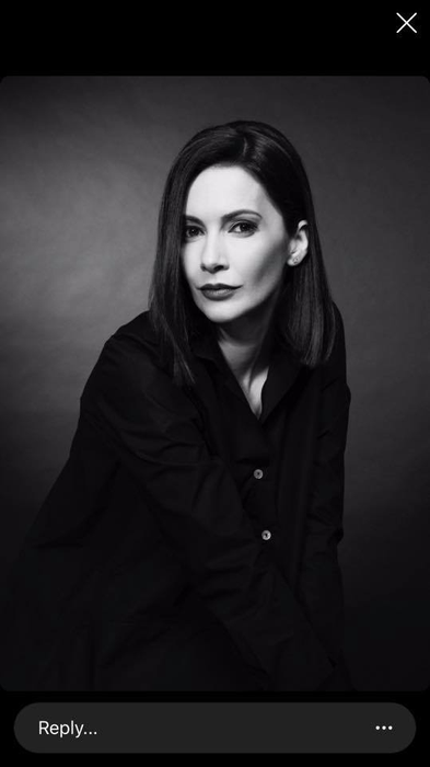 Andreea Berecleanu a pozat goală în cadă. Imaginea cu prezentatoarea Observatorului, pusă sub lupă de cârcotași