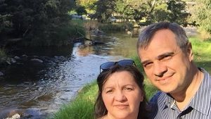 Sute de români se roagă la Dumnezeu pentru viața sa. Cazul dramatic al pastorului-director de radio din Suceava, care e infectat cu coronavirus
