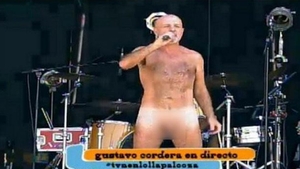 Gol-pusca la concert