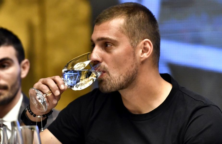 Verdict în dosarul lui ”Bad Boy” Tamaș. Judecătorii au stabilit că fotbalistul-problemă al naționalei trebuie să…