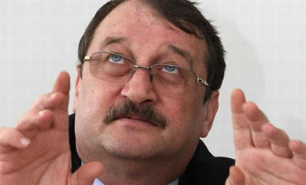 Mircea Băsescu, implicat într-un accident rutier, la Eforie. Două persoane au fost rănite