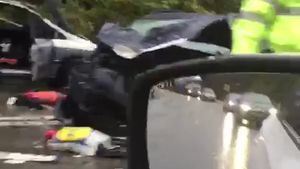 Accident groaznic în Olt. Două persoane au murit, iar alte şapte au fost rănite