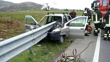 O poză făcută la scurt timp după accidentul teribil a devenit virală: “Jumătatea de la brâu în sus a persoanei care conducea...”