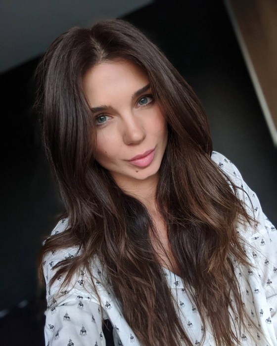 Alice Cavaleru, însărcinată cu al doilea copil? Soția lui Vladimir Drăghia s-ar fi dat singură de gol: “Aici e loc pentru doi copii”